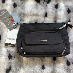 Baggallini Black Crossbody Bag with Silver Accents